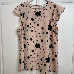 Counterparts Sz Medium Ruffle Short Sleeve Blouse Scoop Neck Pink -Black Flowers